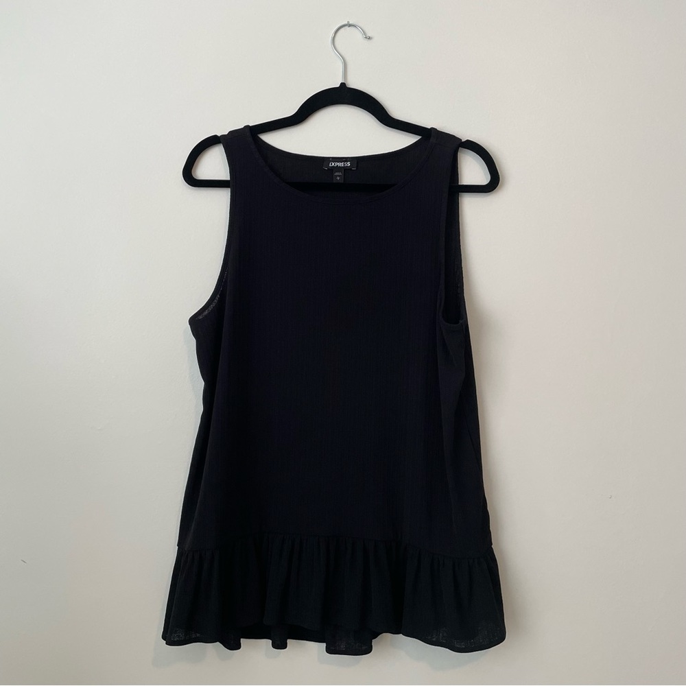 Express Women’s Sleeveless Top Black Large